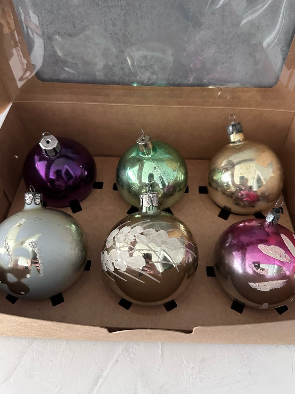 Vintage ANTIQUE 6 Christmas Ornaments STENCILED & SOLID E erika1974